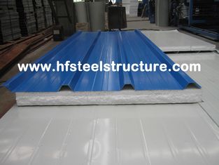 China La techumbre de acero del metal del color cubre el panel de bocadillo con el grueso de 0,3 - de 0.8m m proveedor