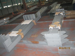 China Edificios de acero industriales de la fabricación del acero estructural para el marco de Warehouse proveedor