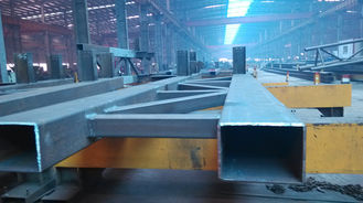 China Cadena de producción profesional de acero de FabricationsBy del acero estructural del edificio proveedor