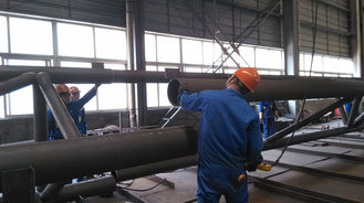 China fabricaciones del acero estructural de los componentes de la Pre-ingeniería para el edificio de acero industrial proveedor
