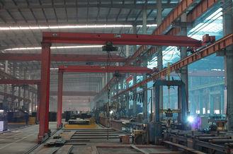 China Edificio ligero prefabricado de la construcción de las fabricaciones del acero estructural proveedor