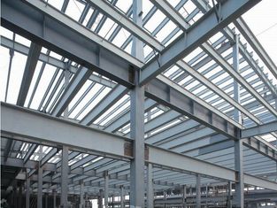 China Fabricación de acero industrial prefabricada de los componentes de los edificios, edificios de acero comerciales proveedor