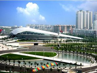 China Natatorium de acero comercial industrial pesado moderno de los edificios en gimnasio proveedor