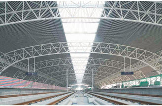 China Edificios de acero industriales modernos prefabricados, braguero del tubo del ferrocarril del palmo ancho proveedor