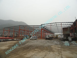 China ASTM de la casa prefabricada 78 x 96 de Multispan casa de acero industrial ligera del almacenamiento de los edificios cubierta proveedor