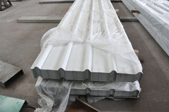 China Soldando con autógena, frenando, rodando e inmersión caliente galvanizada, la plancha del techo de pintura proveedor