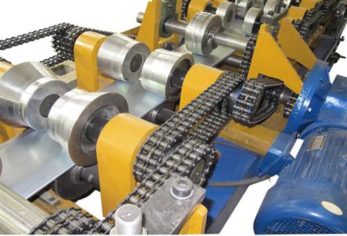 El proceso de la bobina lamina la formación de la máquina C Z para el acero galvanizado