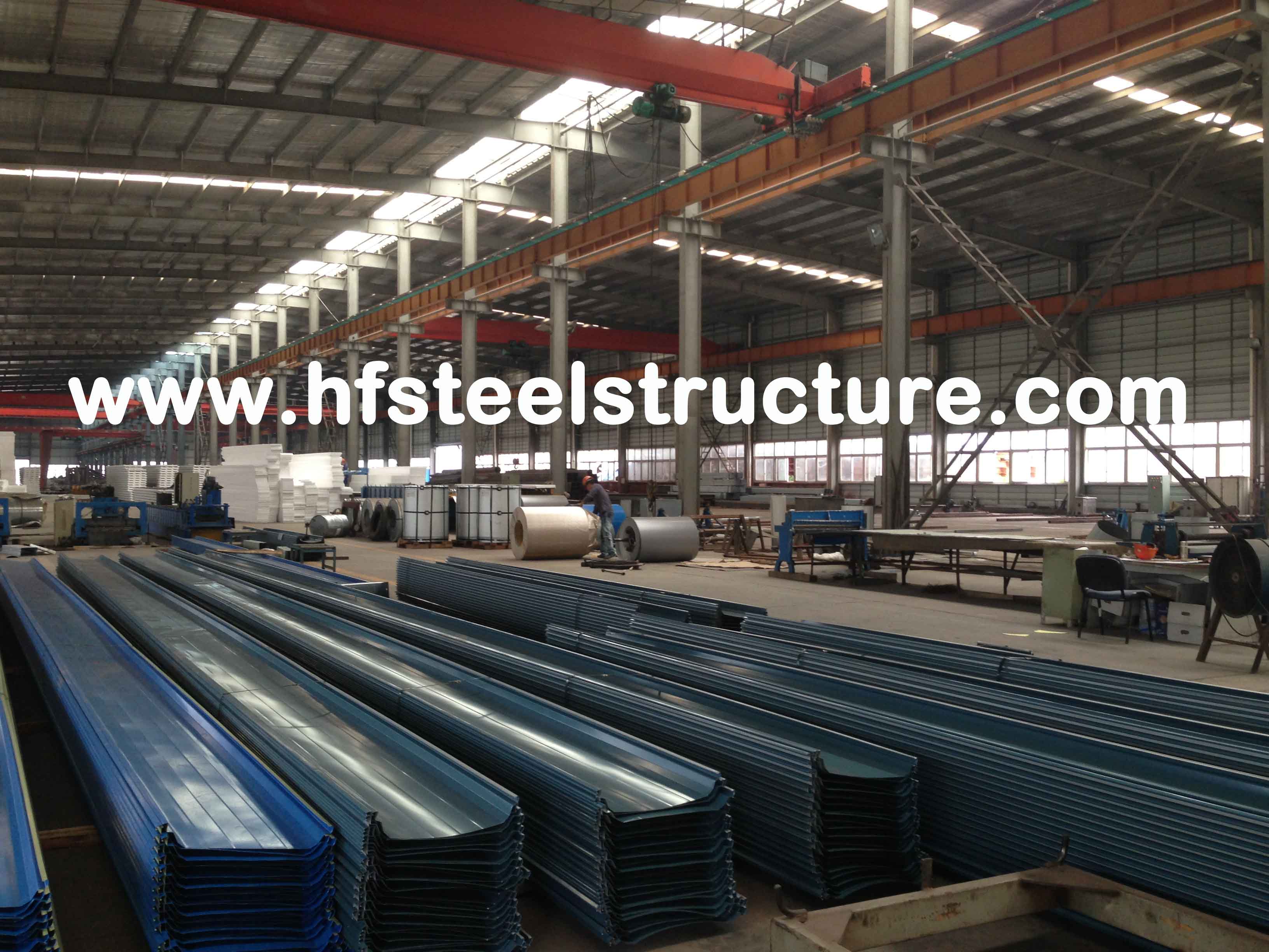 El taller del acero que cubría del tejado del metal de AISI/de ASTM/de JIS esmaltó forma de la teja